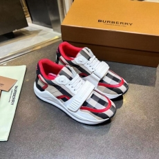 Burberry Low Shoes